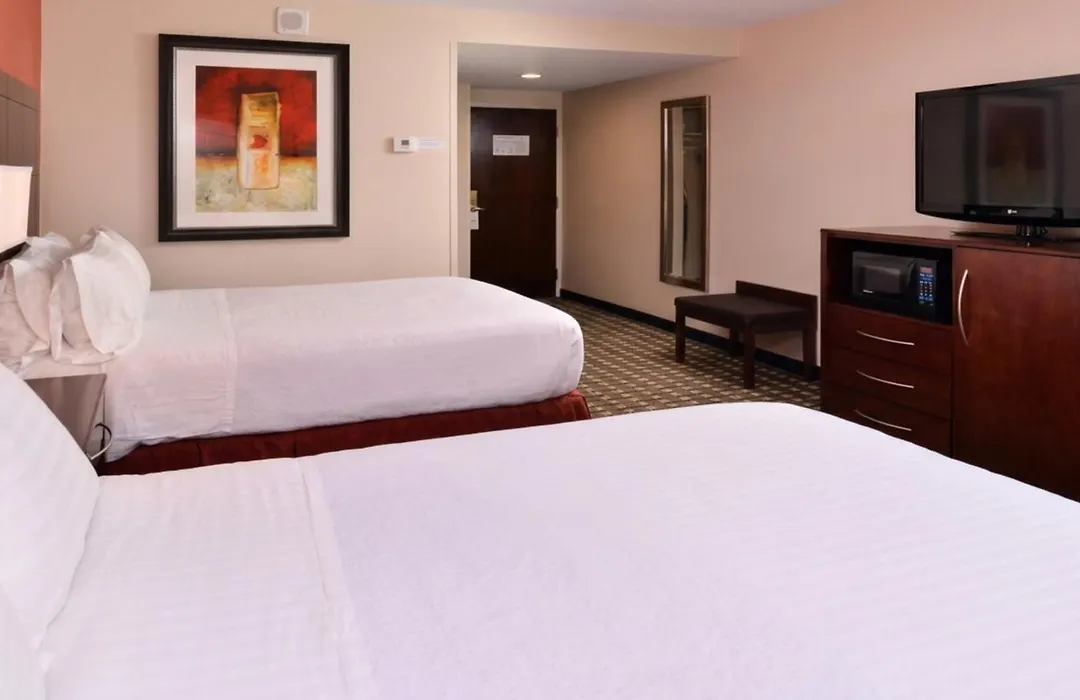 Holiday Inn New London By Ihg-1